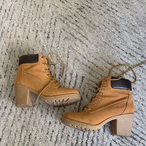Zigi Soho Tan and Brown Heeled Boots